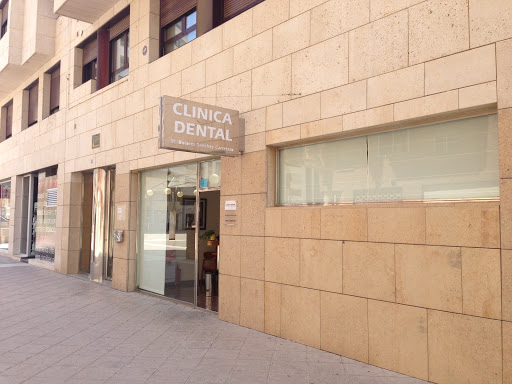 Clínica Dental - María Dolores Sánchez Carretero