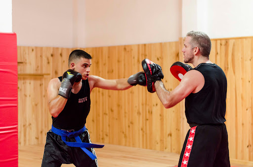 Escuela de Artes Marciales Kenkyo Dojo