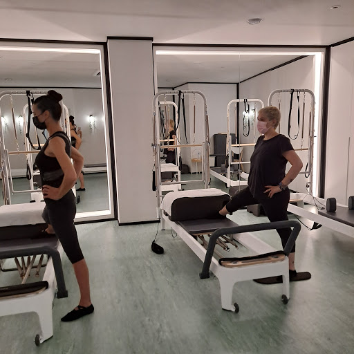 Clínica Santa Isabel: Fisioterapia y Pilates Reformer